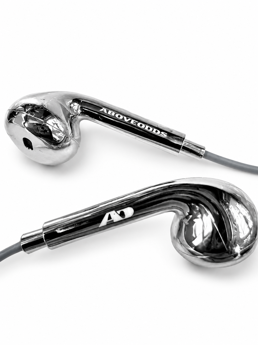 AO Everyday Bundle: Shorts + Headphones