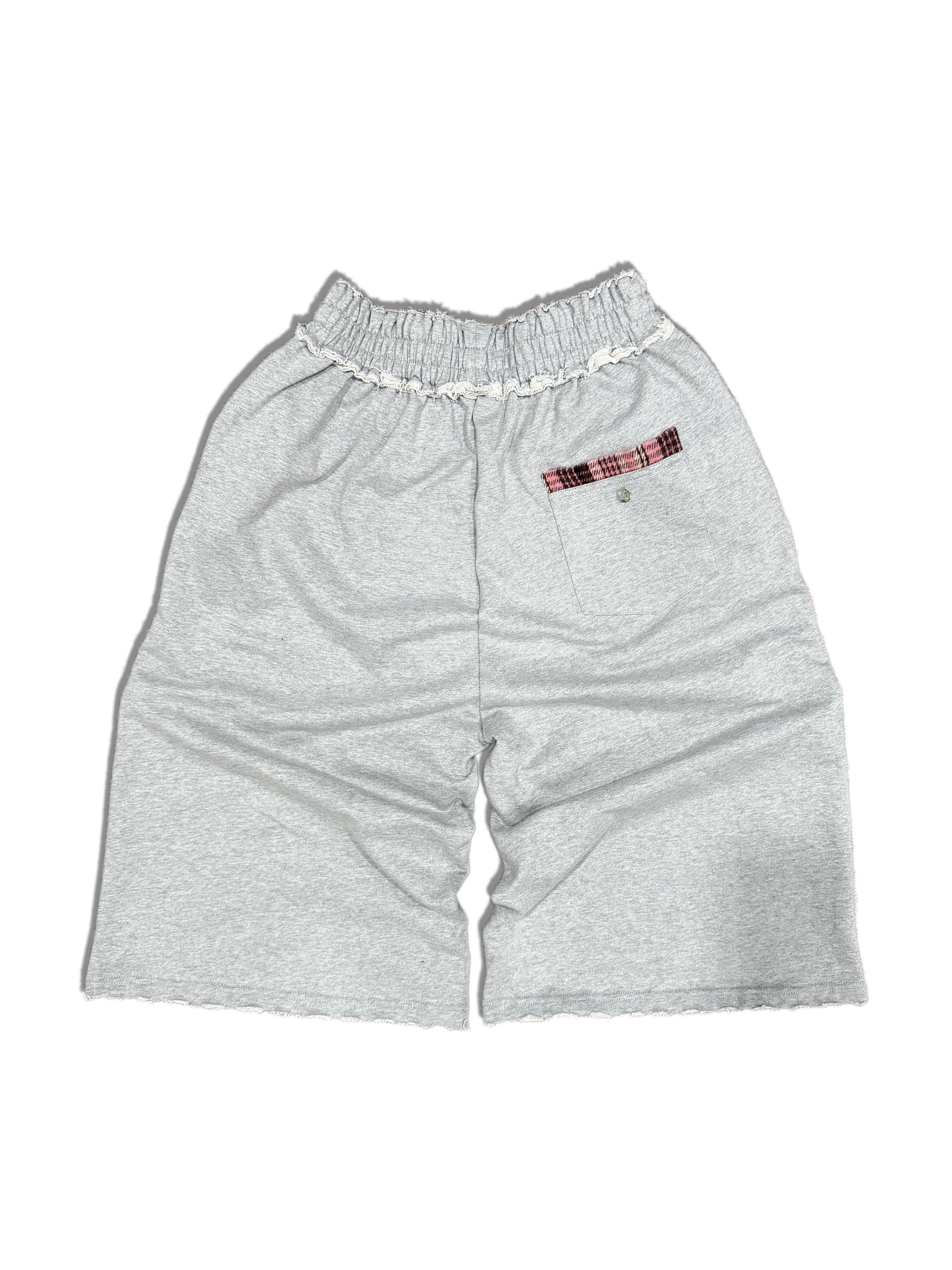 AO Plaid Logo 3/4 Shorts
